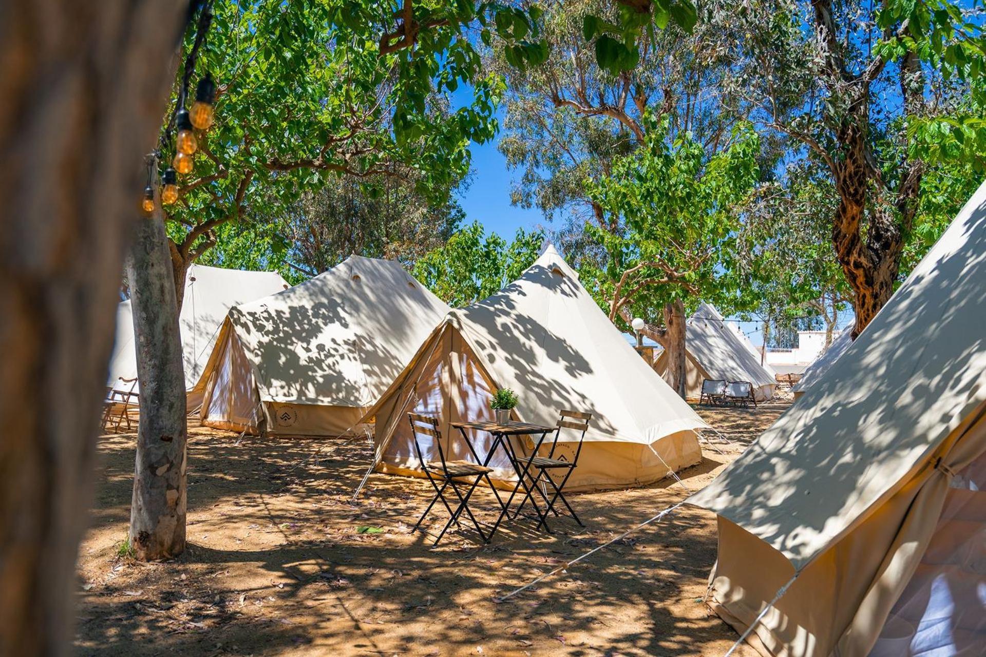 Hotel Kampaoh Delta Del Ebro à El Poble Nou del Delta Extérieur photo